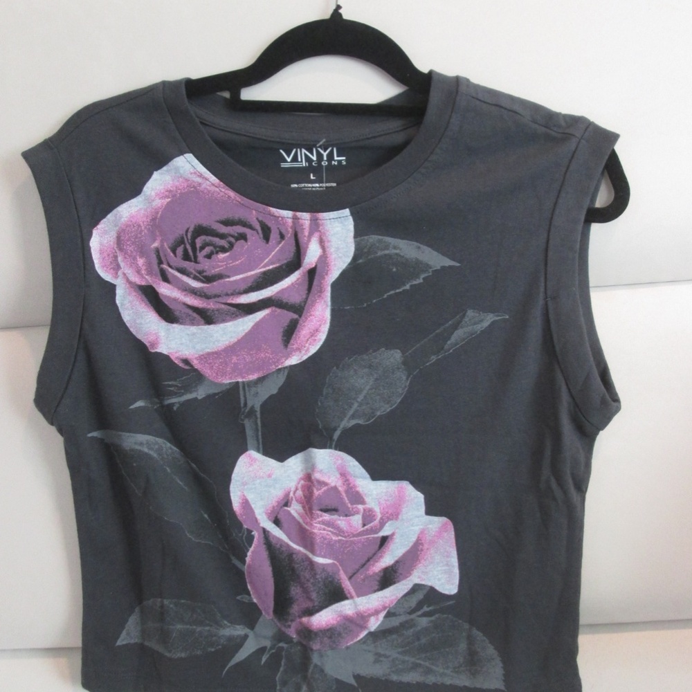 Vinyl Icons Sleeveless Tee - Size Lg - NWT